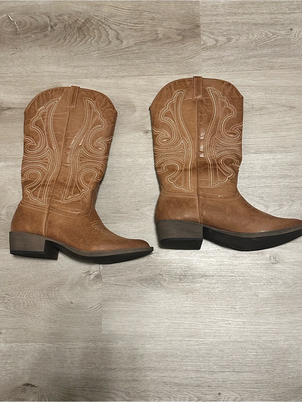 Women’s Tan Lace-Up Western Boots - Stylish Stitch Detail